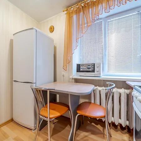 Apartment By Metro Frunzenskaya Daire Minsk