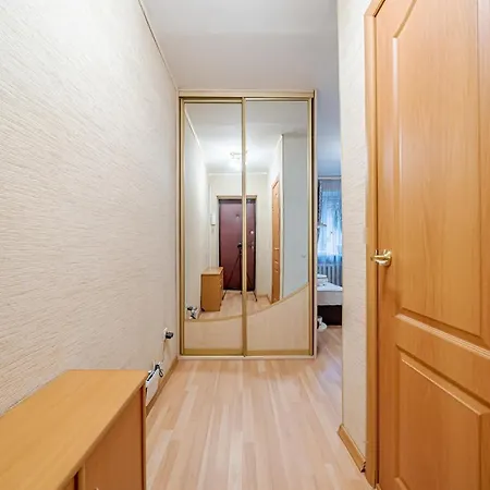 Apartment By Metro Frunzenskaya Daire Minsk